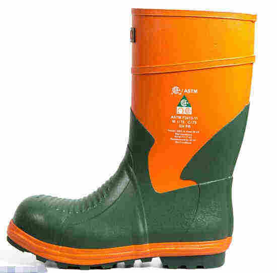 絕緣鞋為什么在電力作業(yè)時必須佩戴？