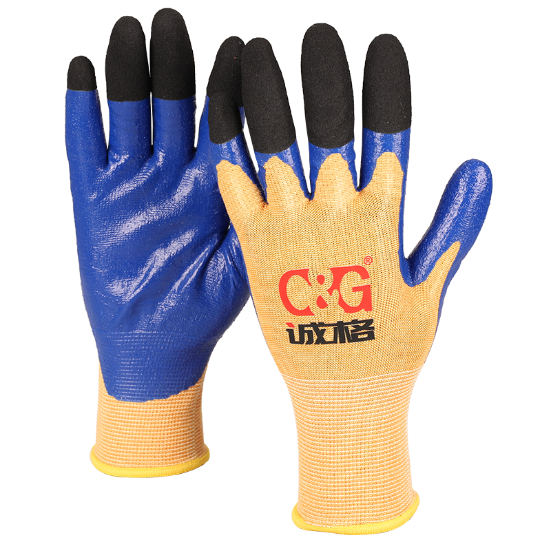 上海誠格低壓帶電作業(yè)手套：保護電工安全，提升工作效率